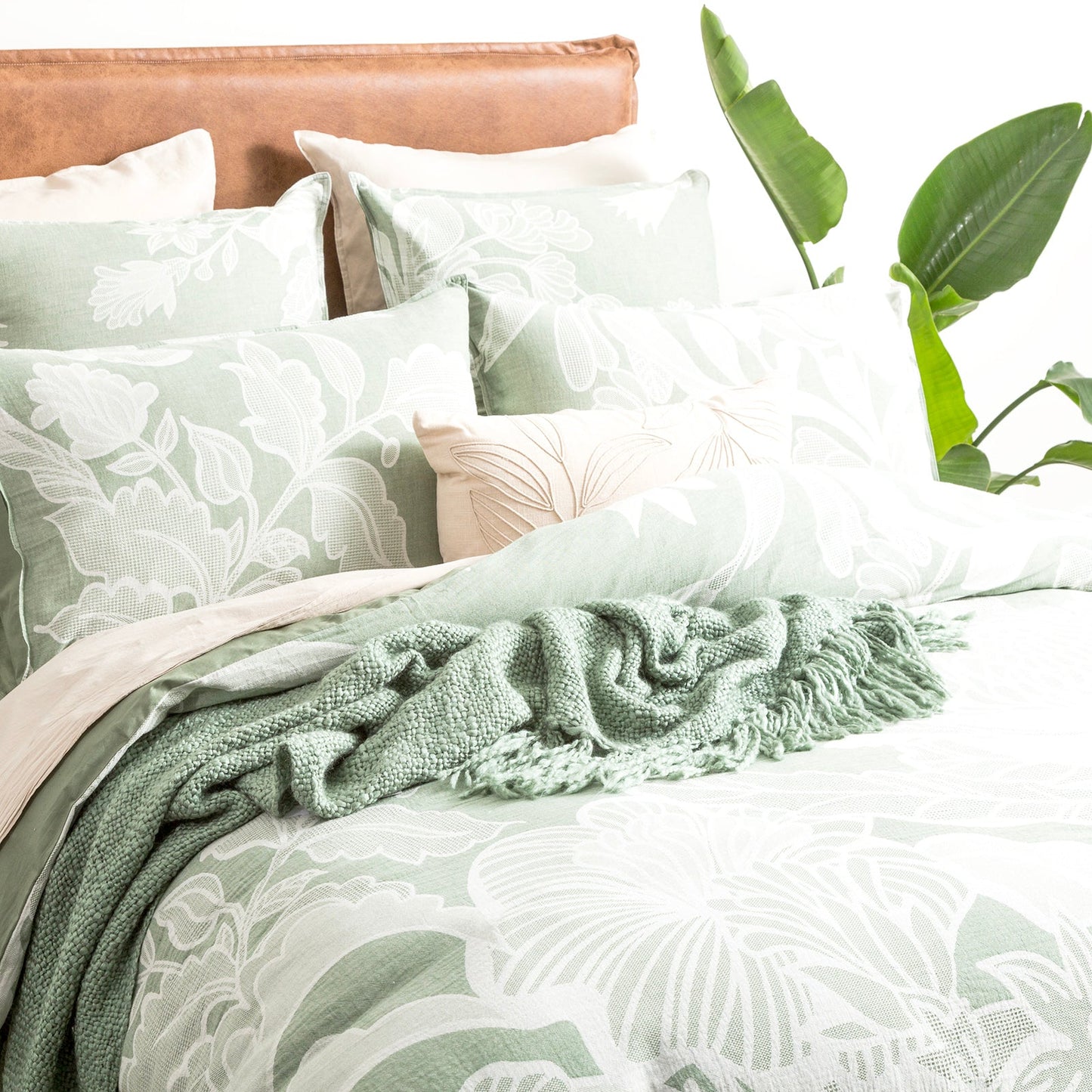 Bentley Quilt cover set Cotton Jacquard Sage Green